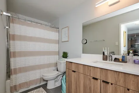 211 East Ohio Street Chicago IL 60611