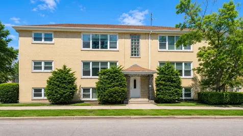 5834 West Montrose Avenue Chicago IL 60634