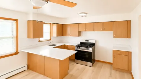 5834 West Montrose Avenue Chicago IL 60634