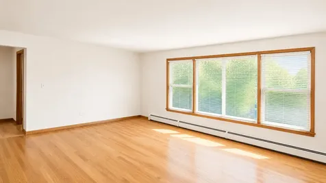 5834 West Montrose Avenue Chicago IL 60634