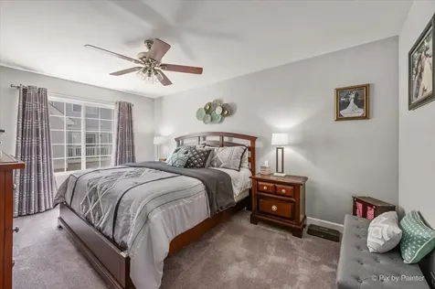 2433 Daybreak Court Elgin IL 60123