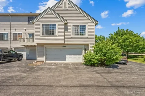 2433 Daybreak Court Elgin IL 60123