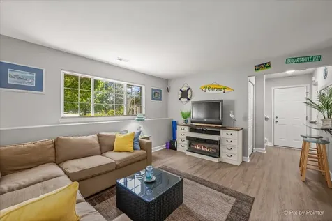 2433 Daybreak Court Elgin IL 60123