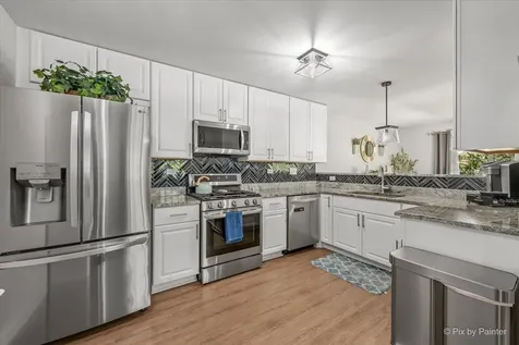 2433 Daybreak Court Elgin IL 60123