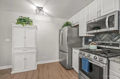 2433 Daybreak Court Elgin IL 60123