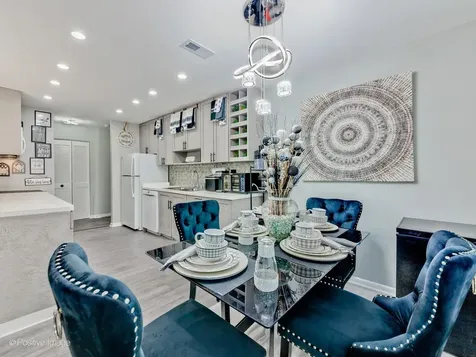 1717 West Crystal Lane Mount Prospect IL 60056