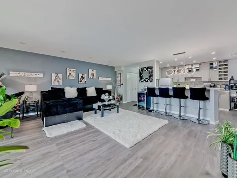 1717 West Crystal Lane Mount Prospect IL 60056