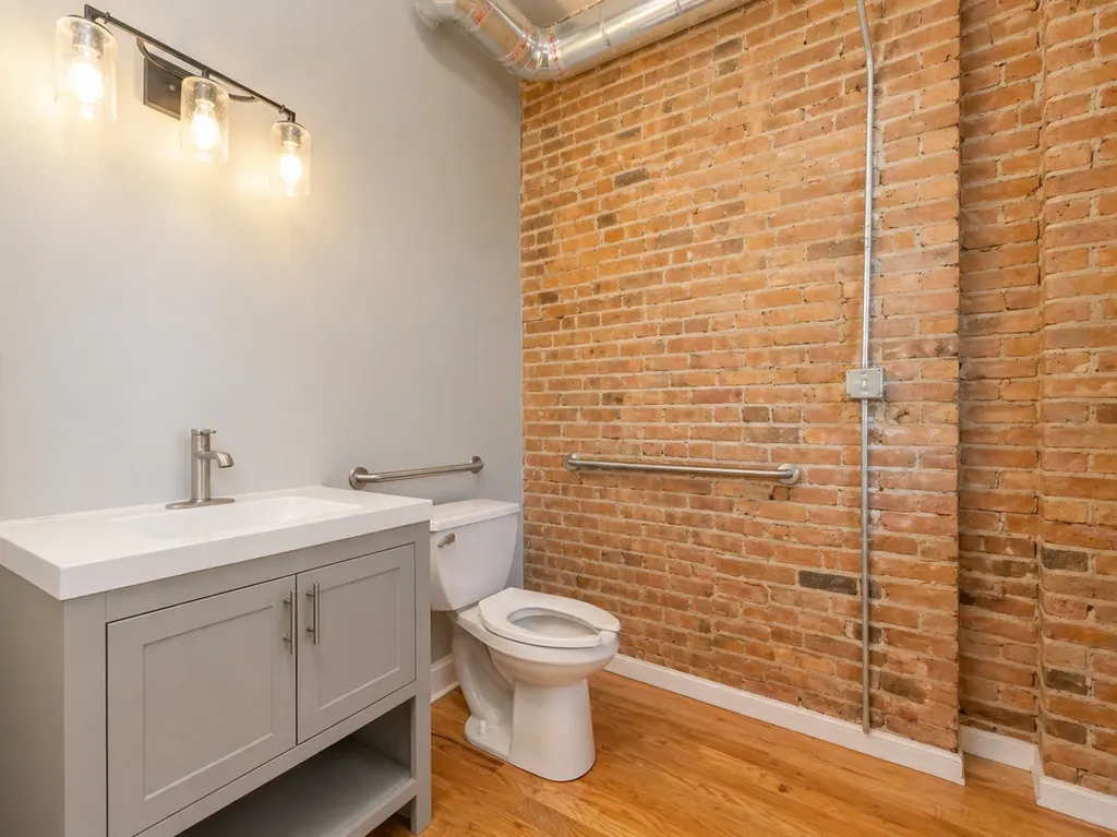 2552 West 59th Street Chicago IL 60629