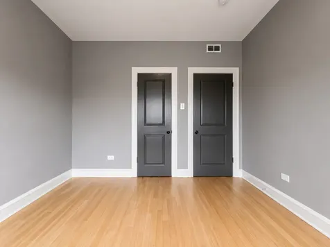 2552 West 59th Street Chicago IL 60629