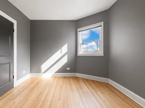 2552 West 59th Street Chicago IL 60629