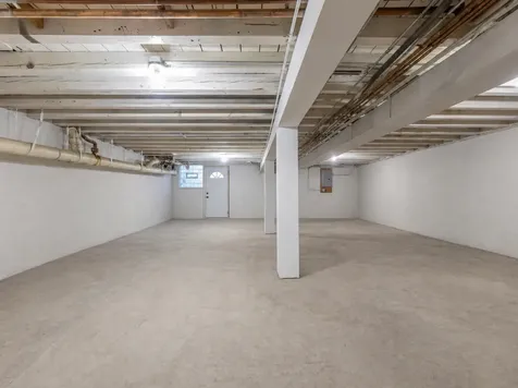 2552 West 59th Street Chicago IL 60629