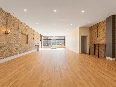 2552 West 59th Street Chicago IL 60629