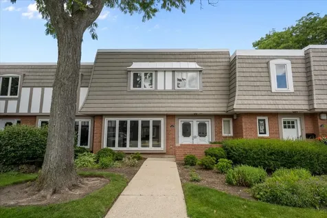 713 Orleans Drive Highland Park IL 60035