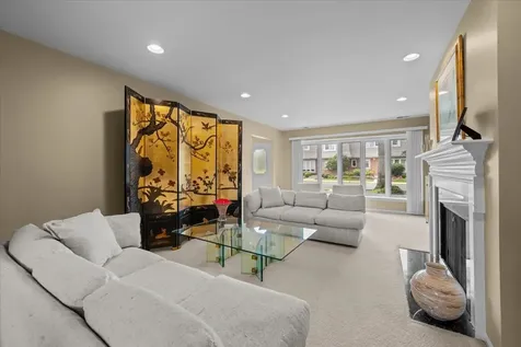 713 Orleans Drive Highland Park IL 60035