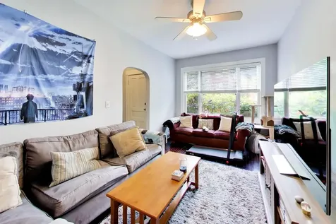 4825 West Hutchinson Street Chicago IL 60641