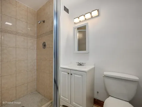 6301 North Sheridan Road Chicago IL 60660