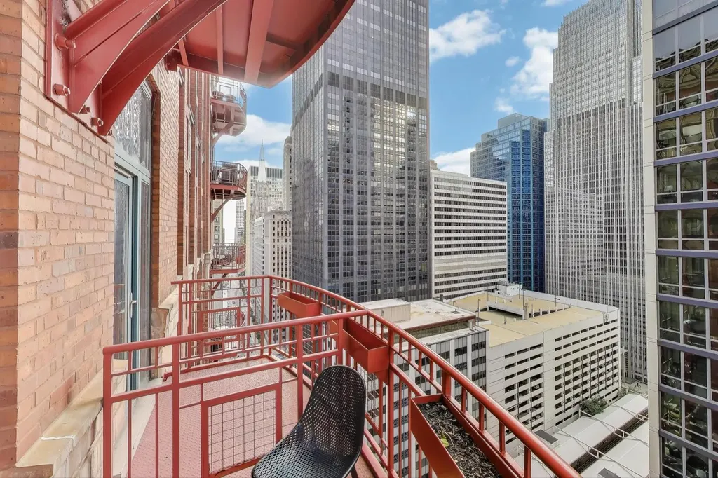 208 West Washington Street Chicago IL 60606