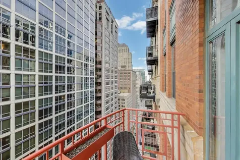 208 West Washington Street Chicago IL 60606