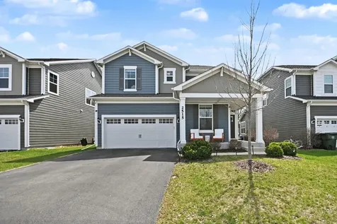 2515 Leander Court Woodridge IL 60517