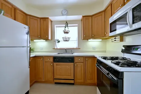 1638 North 74th Avenue Elmwood Park IL 60707