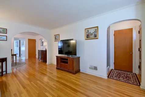 1638 North 74th Avenue Elmwood Park IL 60707