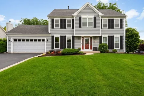 610 Fontana Place Mundelein IL 60060