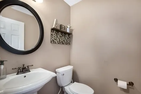 610 Fontana Place Mundelein IL 60060