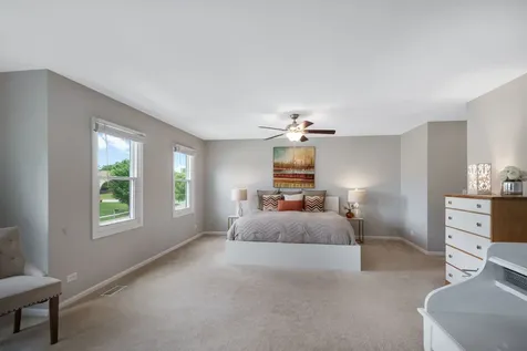 610 Fontana Place Mundelein IL 60060