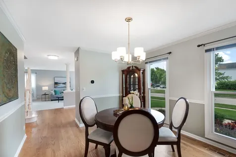 610 Fontana Place Mundelein IL 60060