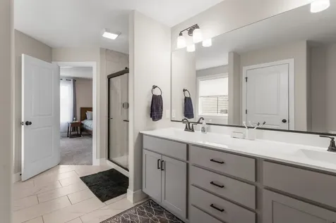 7 Kirby Circle Monticello IL 61856