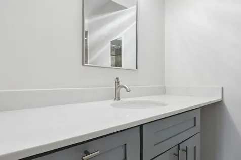 770 Pahl Road Elk Grove Village IL 60007