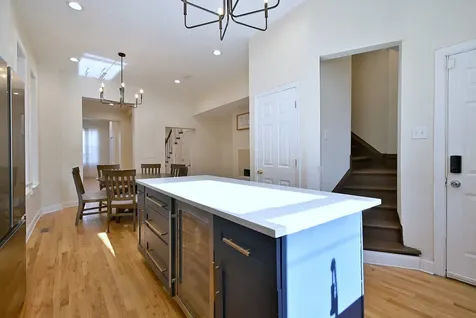 233 North Sacramento Boulevard Chicago IL 60612