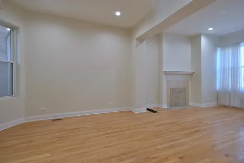 233 North Sacramento Boulevard Chicago IL 60612