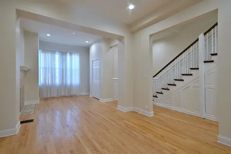 233 North Sacramento Boulevard Chicago IL 60612