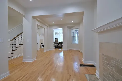 233 North Sacramento Boulevard Chicago IL 60612