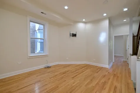233 North Sacramento Boulevard Chicago IL 60612