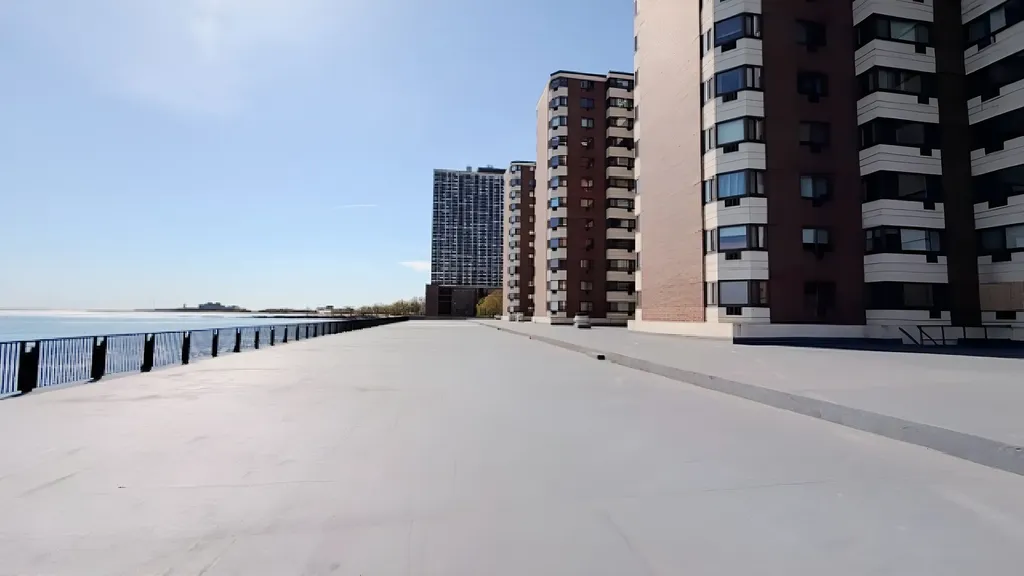 7337 South South Shore Drive Chicago IL 60649