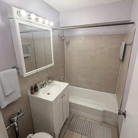 7337 South South Shore Drive Chicago IL 60649