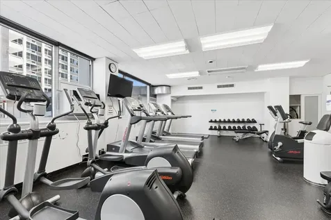 4250 North Marine Drive Chicago IL 60613