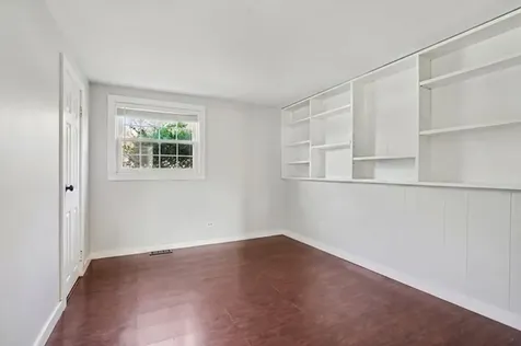 1355 Devonshire Lane Hoffman Estates IL 60169