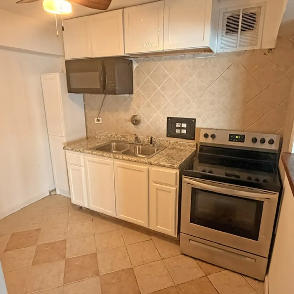 7337 South South Shore Drive Chicago IL 60649