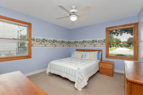 955 Bernard Drive Buffalo Grove IL 60089