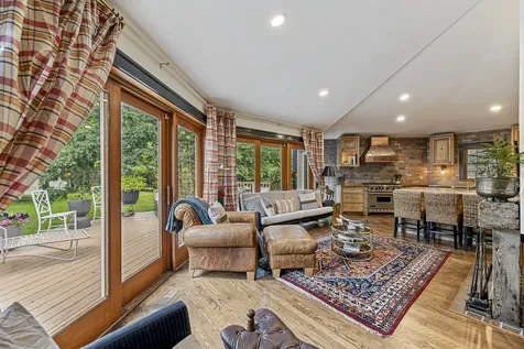 1494 Oakwood Avenue Highland Park IL 60035