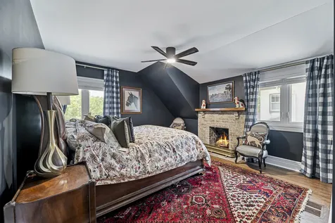 1494 Oakwood Avenue Highland Park IL 60035