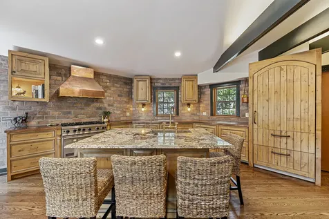 1494 Oakwood Avenue Highland Park IL 60035
