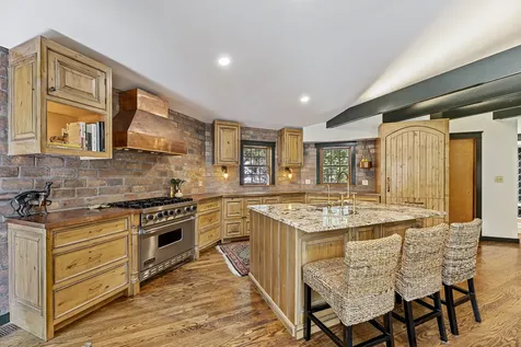 1494 Oakwood Avenue Highland Park IL 60035