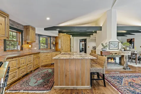 1494 Oakwood Avenue Highland Park IL 60035