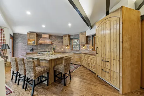 1494 Oakwood Avenue Highland Park IL 60035