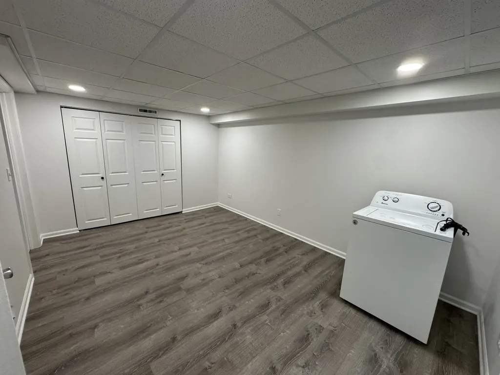 11411 Douglas Avenue Huntley IL 60142