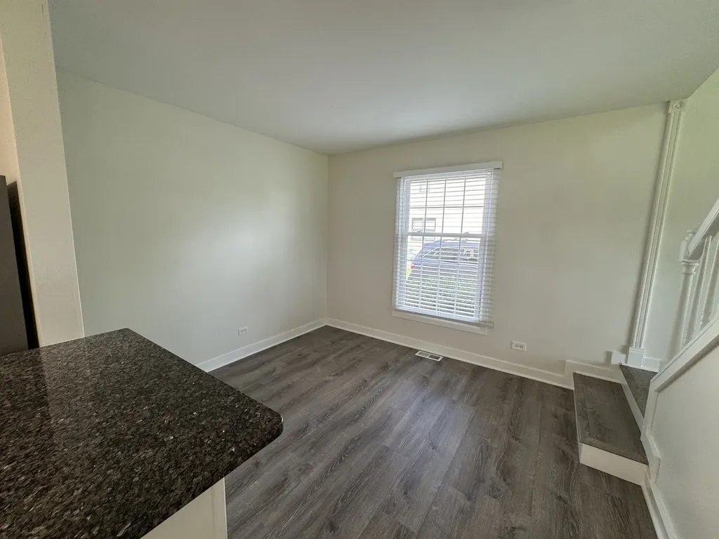 11411 Douglas Avenue Huntley IL 60142